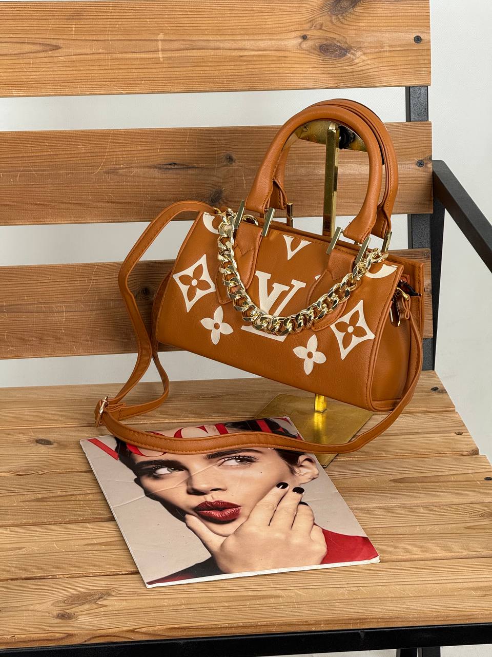 کیف لویی ویتون آویز بزرگ 